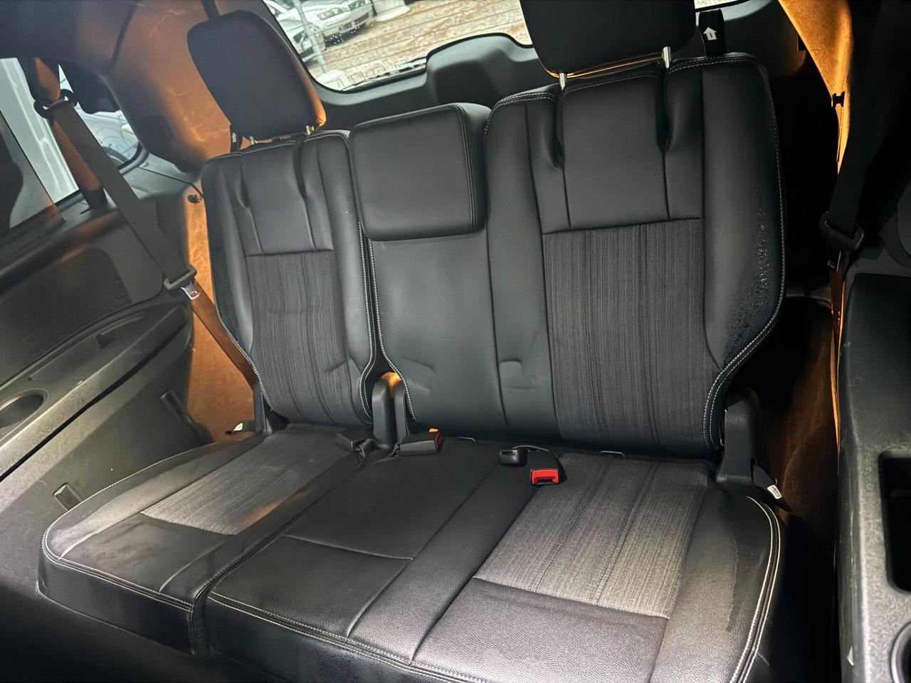 Lancia Voyager 2.8 Turbodiesel S 177 CV