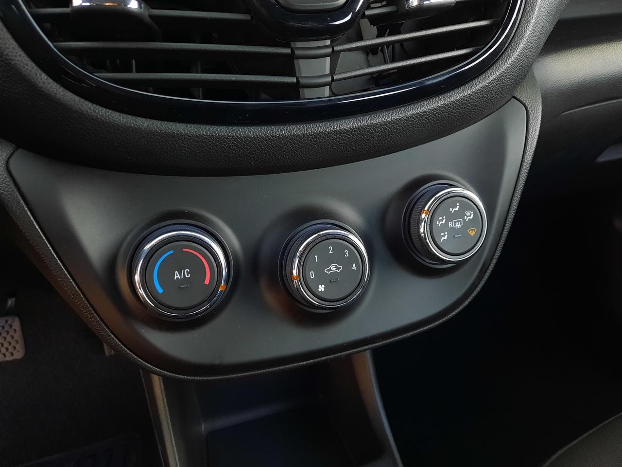 Opel Karl 1.0 73cv rocks my19