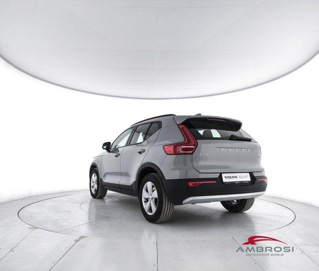 VOLVO XC40 2.0 b3 Essential auto