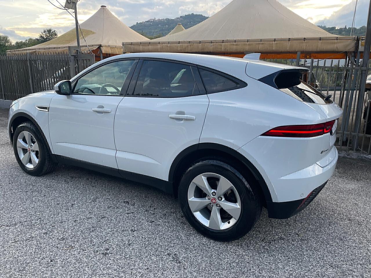 Jaguar E-Pace 2.0D 150 CV AWD aut. HSE
