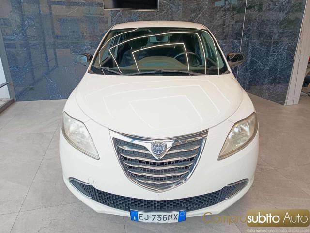 LANCIA Ypsilon 1.2 69 CV 5 porte S&S Platinum