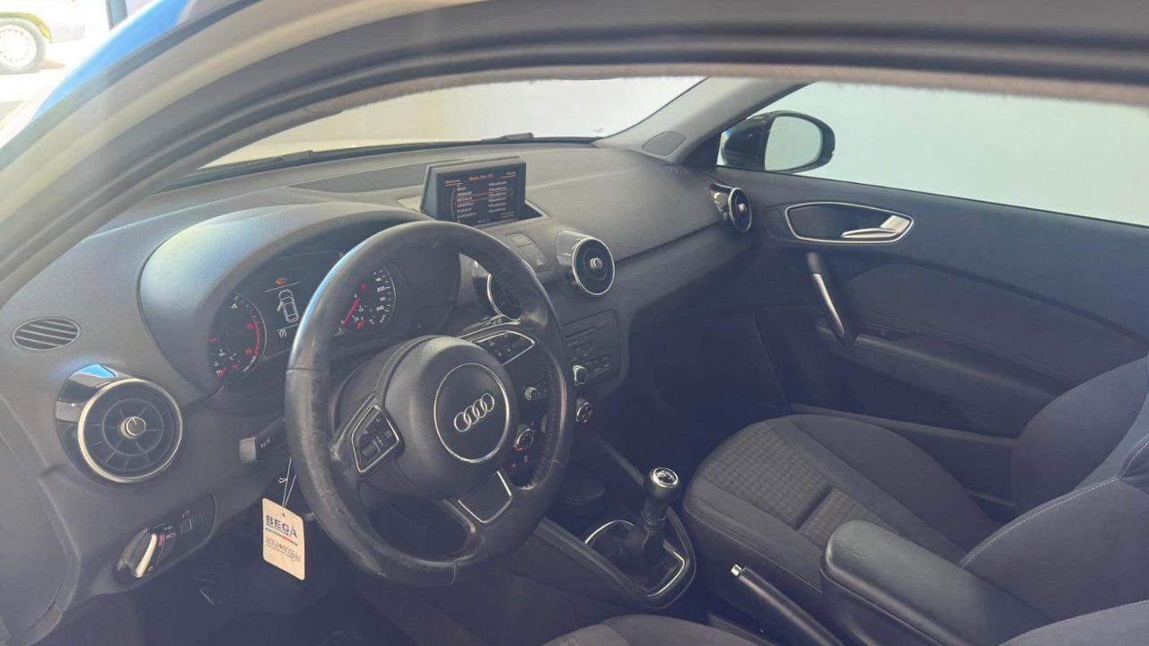 Audi A1 1.6 tdi Ambition 105 Cv.