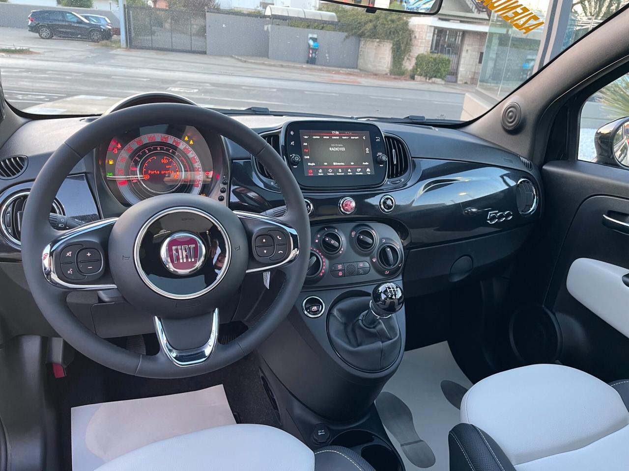 Fiat 500 1.0 Hybrid Dolcevita