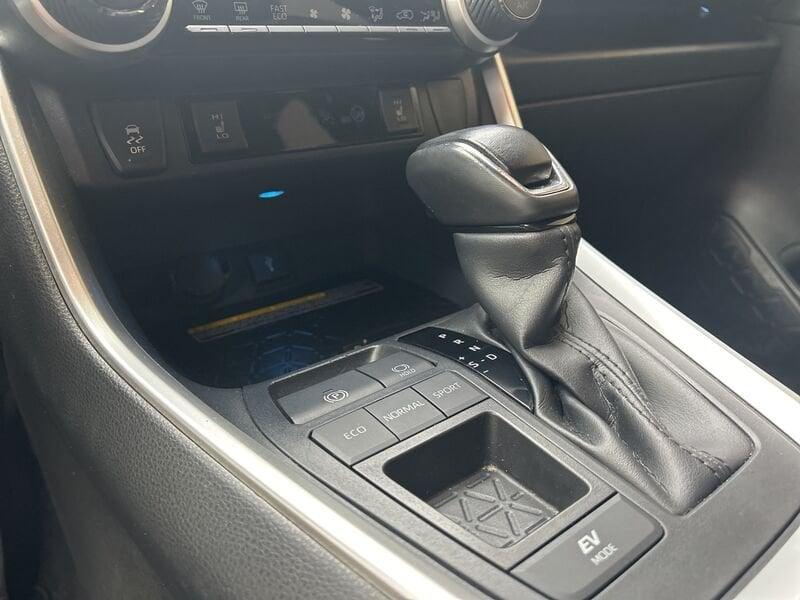 Toyota RAV4 2.5 Hybrid CVT 2WD Style