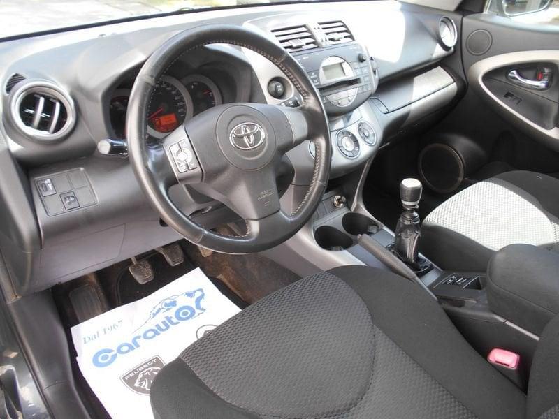 Toyota RAV4 RAV4 2.2 D-4D 136 CV Sol