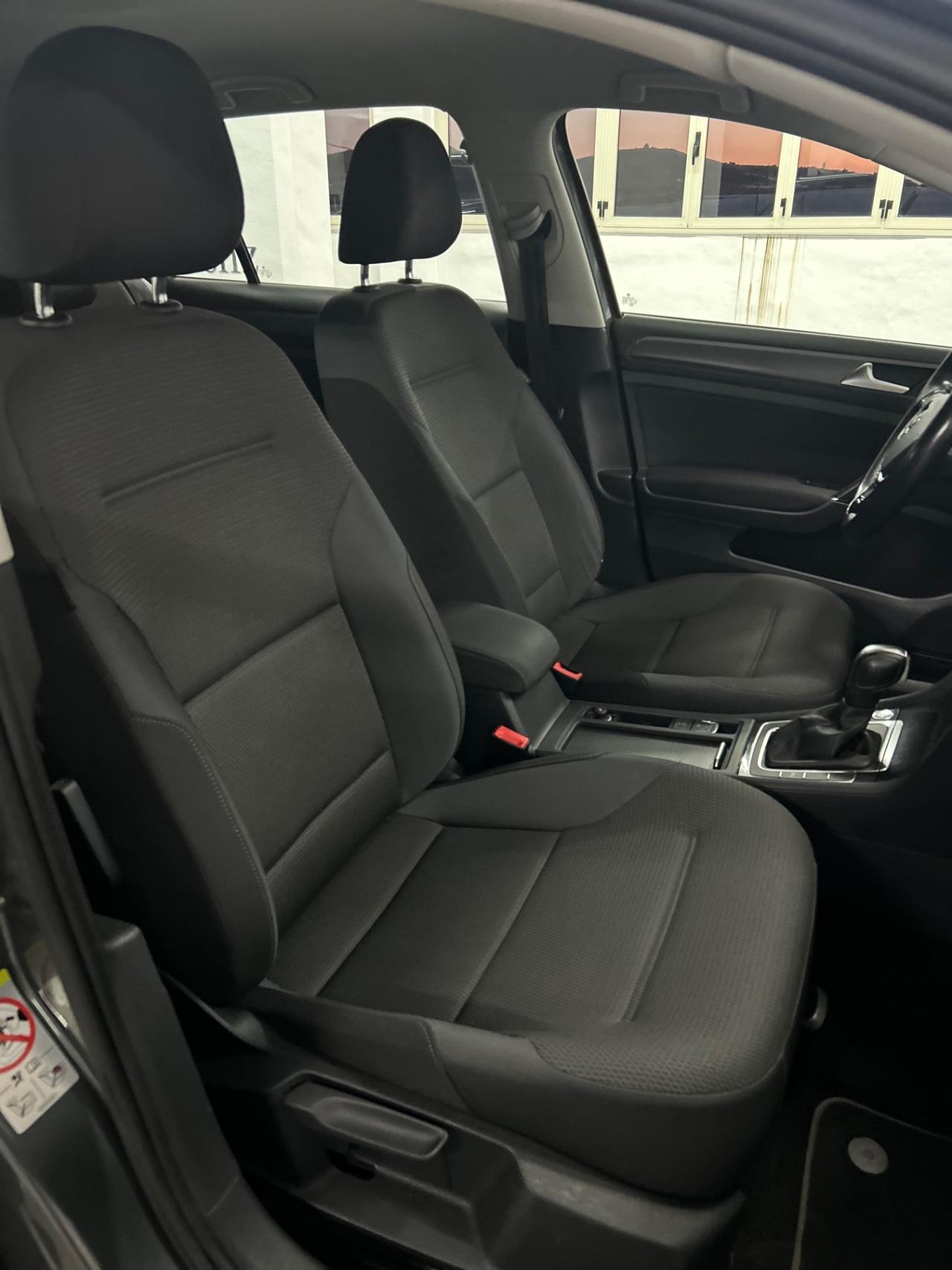 Volkswagen Golf 2.0 TDI DSG 5p. Executive BlueMotion Technology