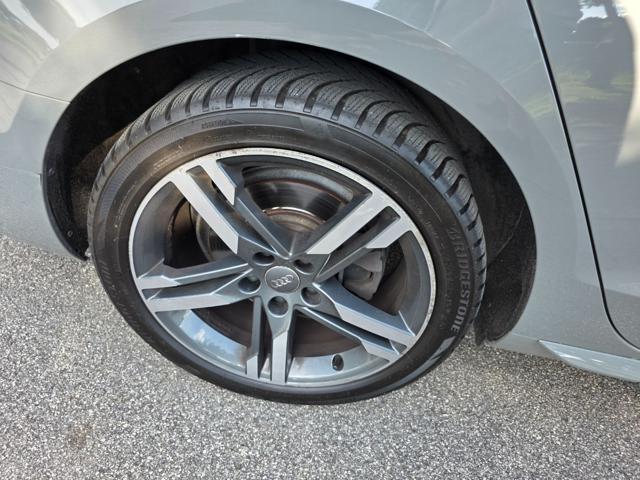 AUDI A4 Avant 35 TDI/163 CV S tronic S line edition