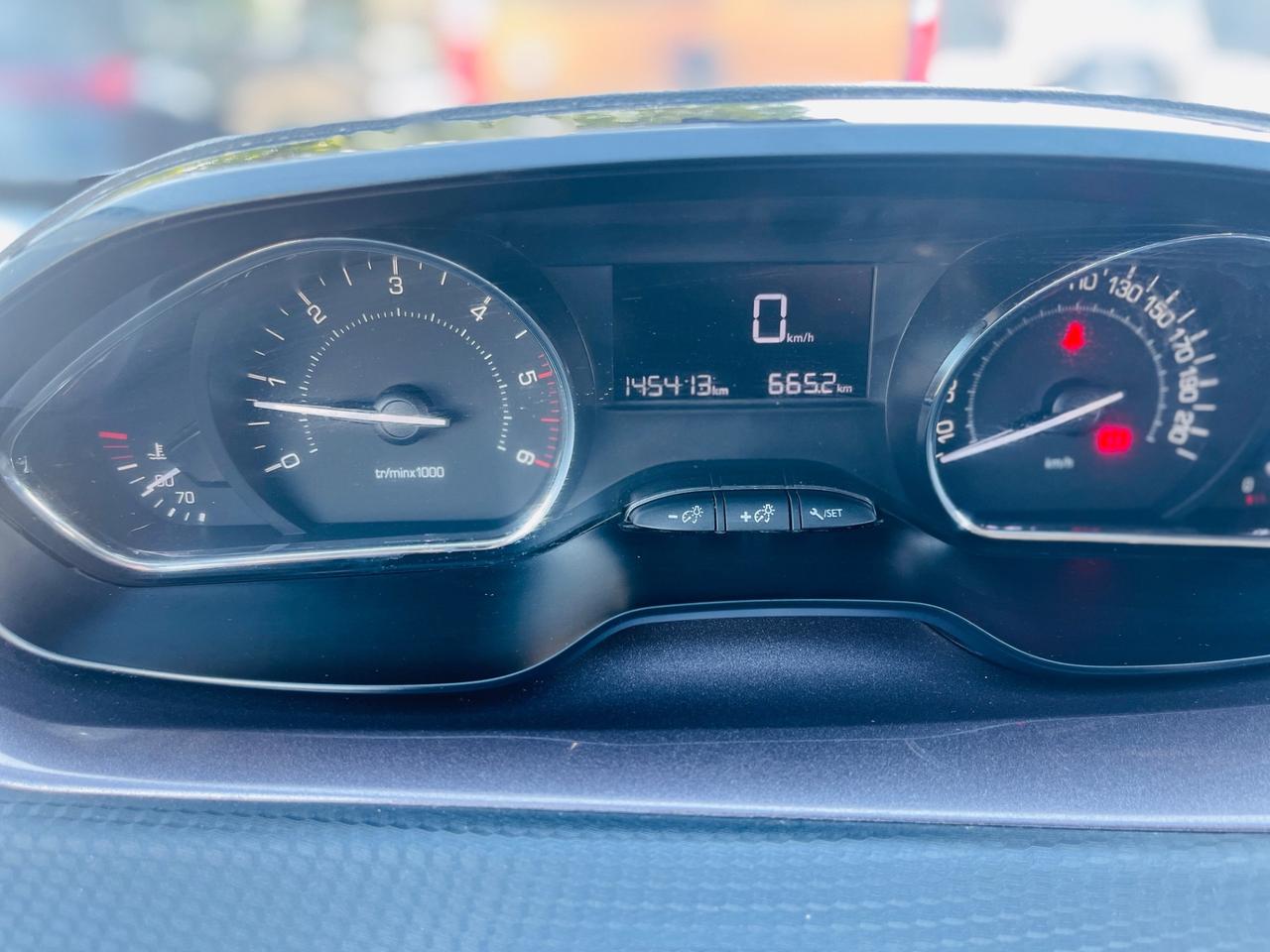 Peugeot 2008 1.6 e-HDi 92 CV Stop&Start ETG6 Active