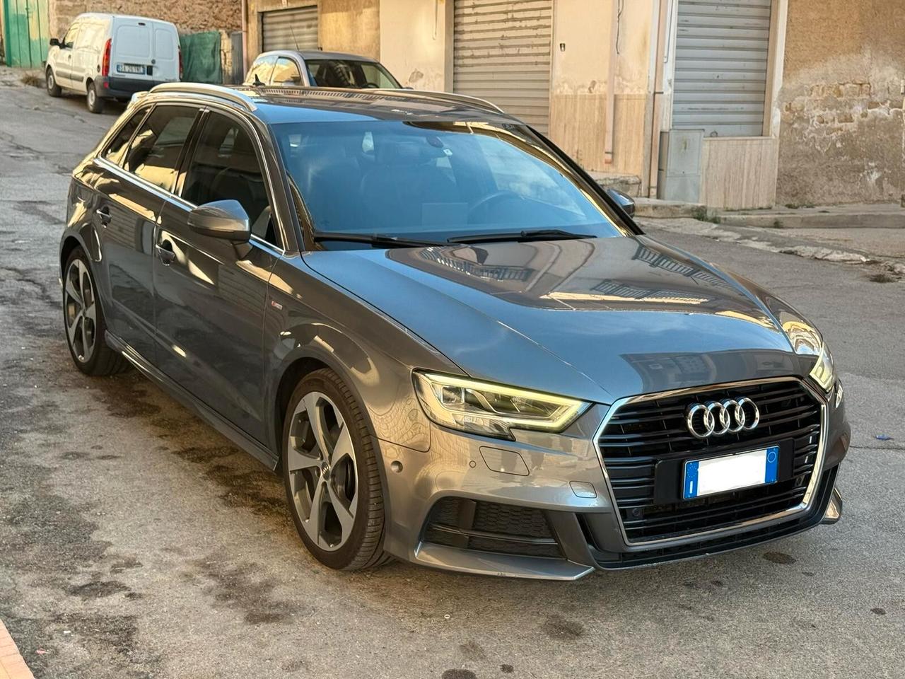Audi A3 SPB 30 TDI S tronic S-Line
