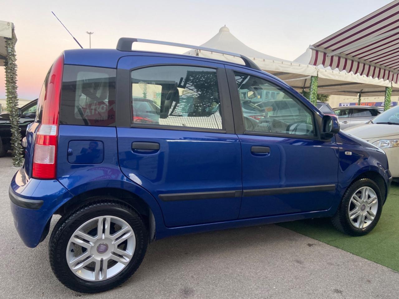 Fiat Panda 1.2 Emotion 69cv 2010 garanzia 12/24