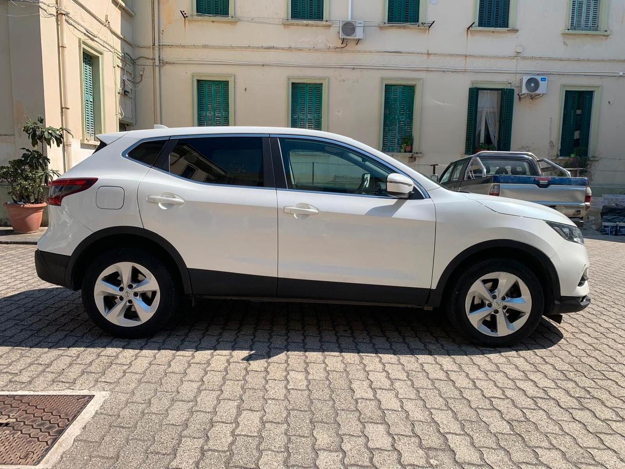 Nissan Qashqai 1.6 dCi 2WD Tekna