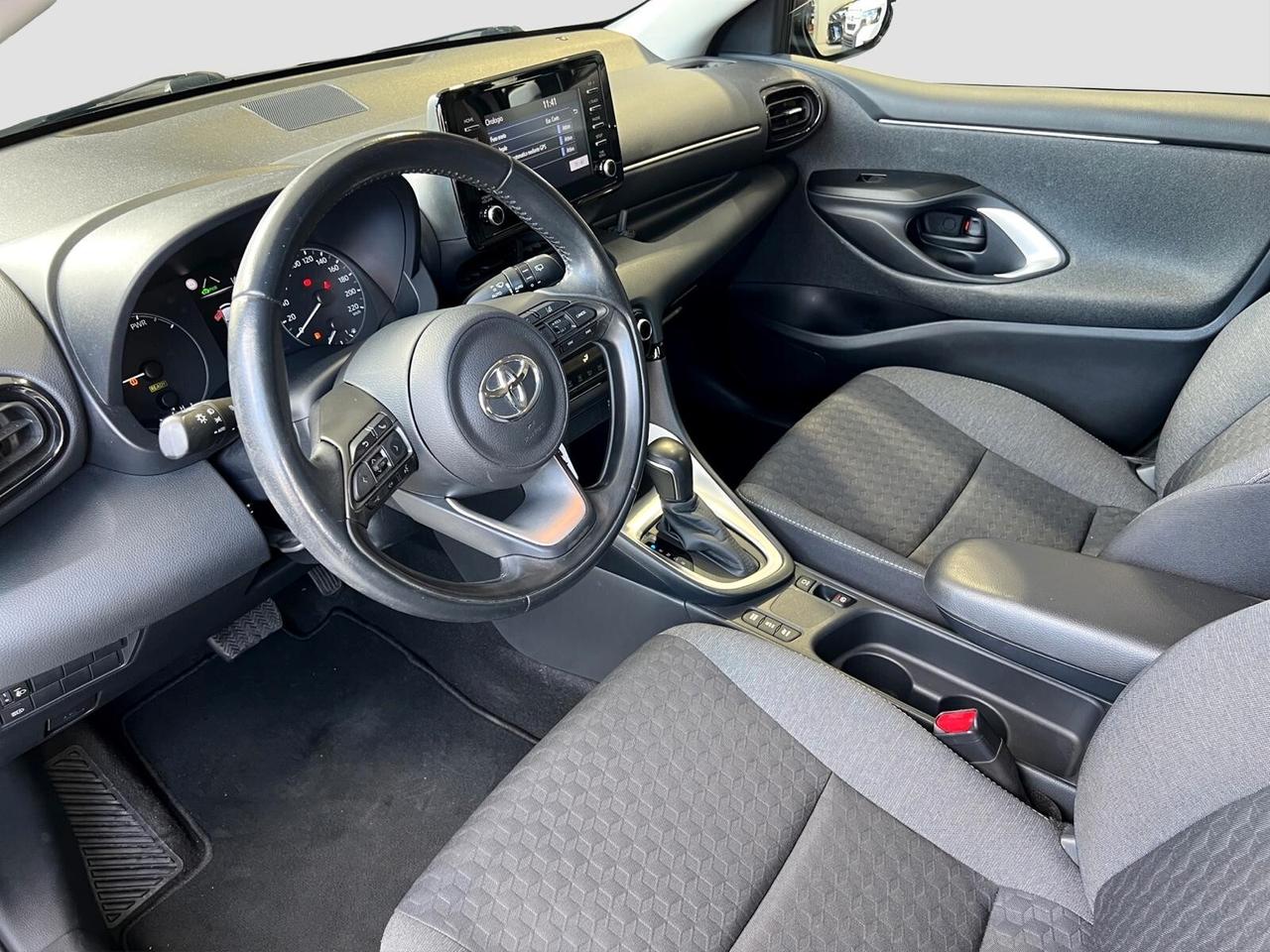 Toyota Yaris 1.5 Hybrid 5 porte Business