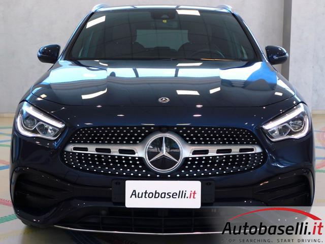 MERCEDES-BENZ GLA 200 D AUTOMATIC PREMIUM TECH-PACK AUTOMATICA 8G-DTC