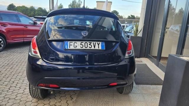 Lancia Ypsilon 1.2 Silver ecochic Gpl 69cv