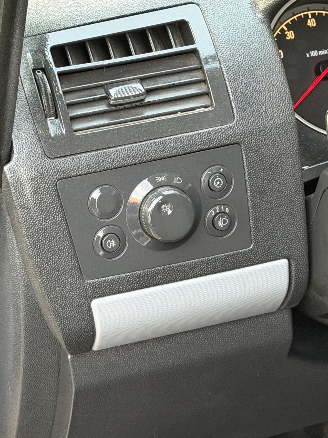 Opel Zafira - Metano 2029 -Frizione nuova- Neopatentati