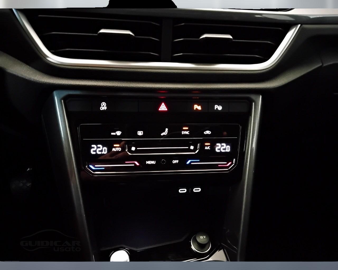 VOLKSWAGEN T-Roc I 2022 - T-Roc 1.0 tsi Style 110cv