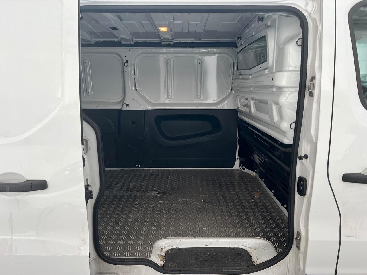 Opel Vivaro 29 1.6 BiTurbo 140CV 3 POSTI PREZZO + IVA