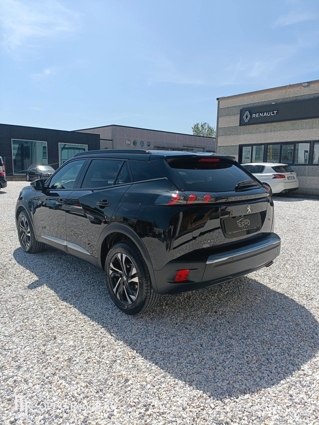 Peugeot 2008 BlueHDi 130 S&S EAT8 Allure