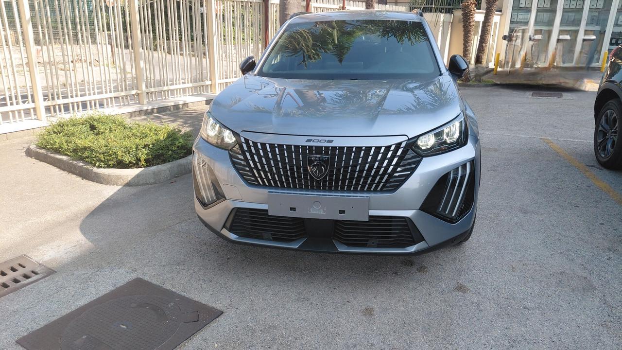 Peugeot 2008 PureTech 100 S&S Allure