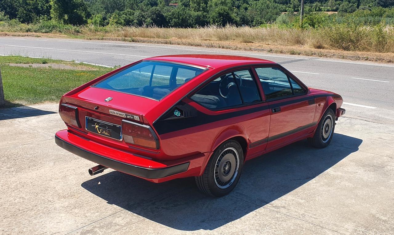 Alfa Romeo GTV GRAND PRIX