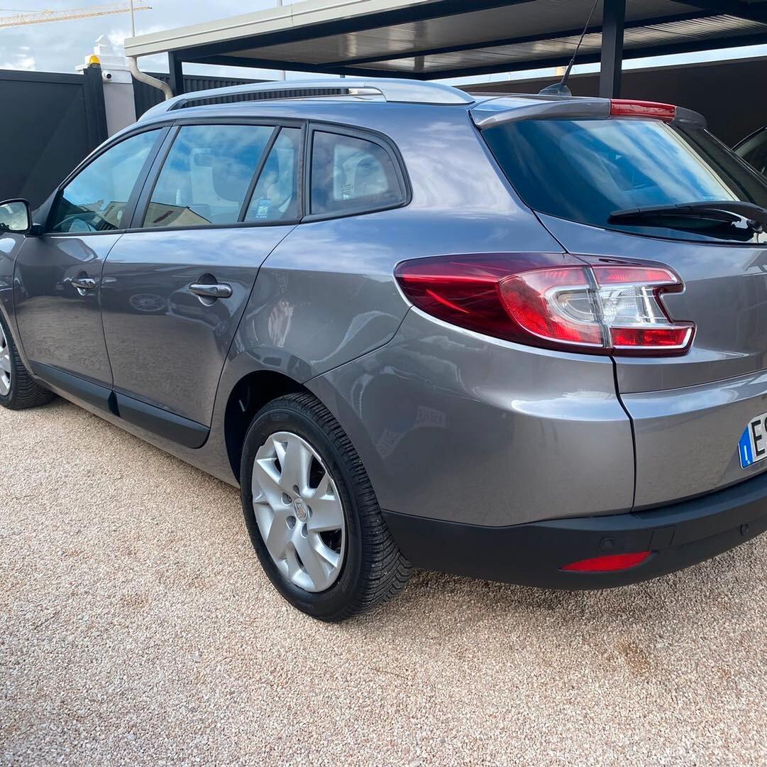 Renault Megane Mégane 1.5 dCi 110CV SporTour Wave