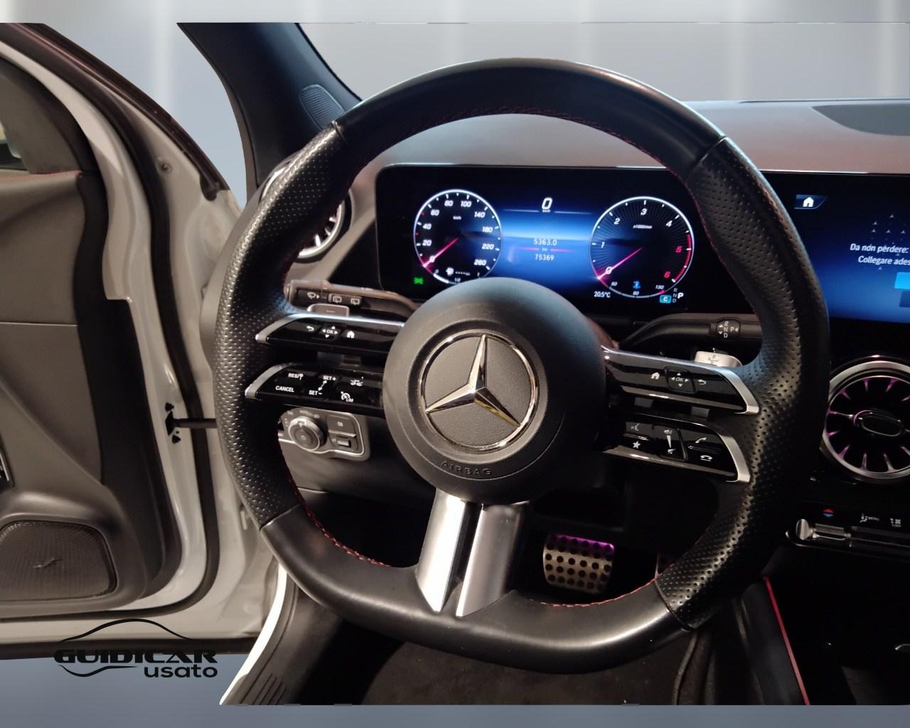Mercedes-Benz GLA-H247 2023 - GLA 200 d AMG Line Premium auto