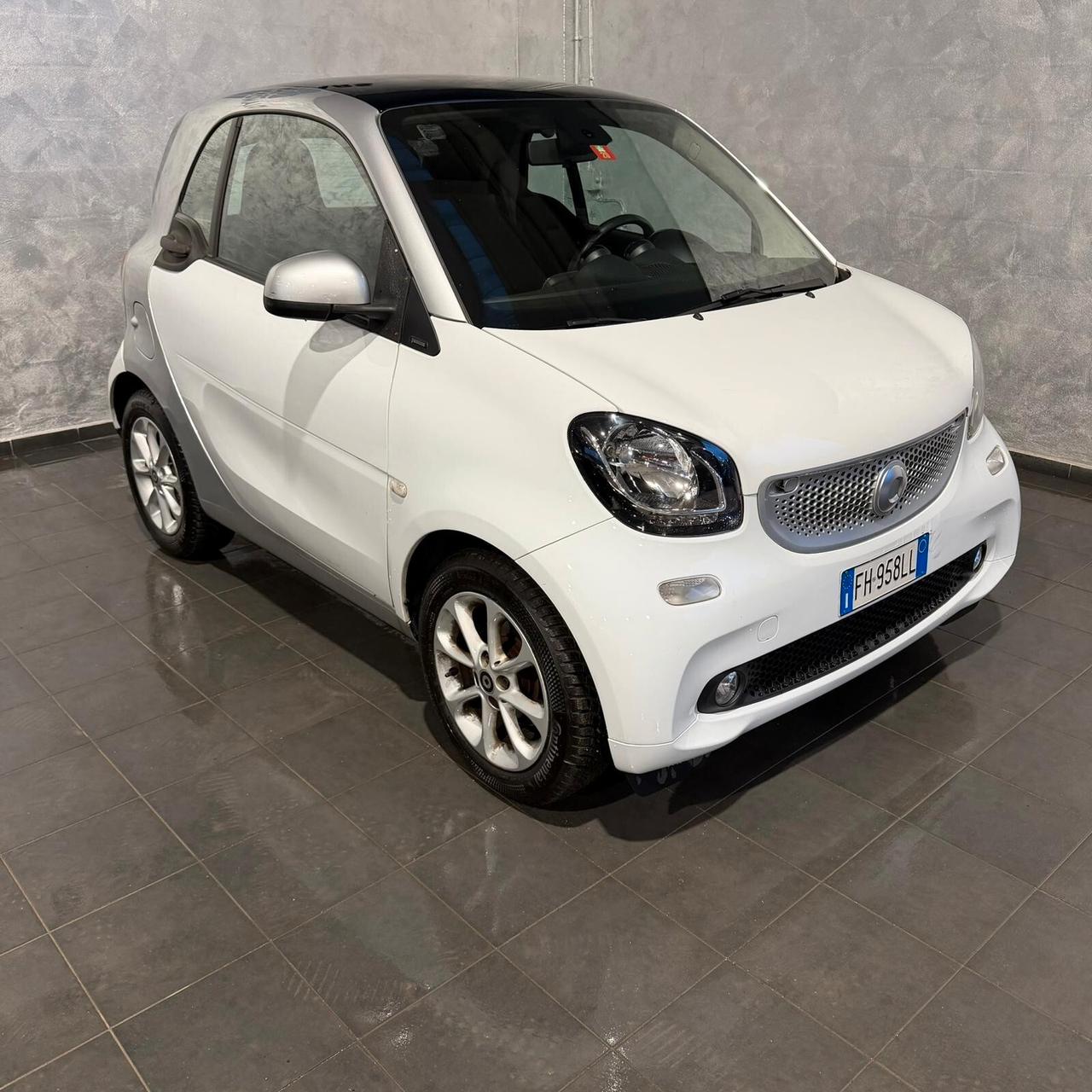 Smart ForTwo 70 1.0 twinamic Passion OK NEOPATENTATI