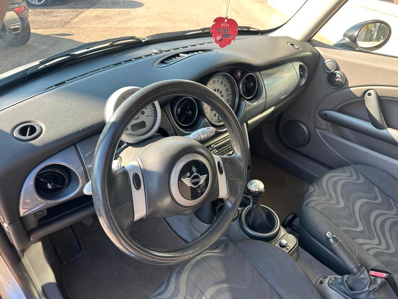 Mini 1.4 tdi One D de luxe NEOPATENTATI