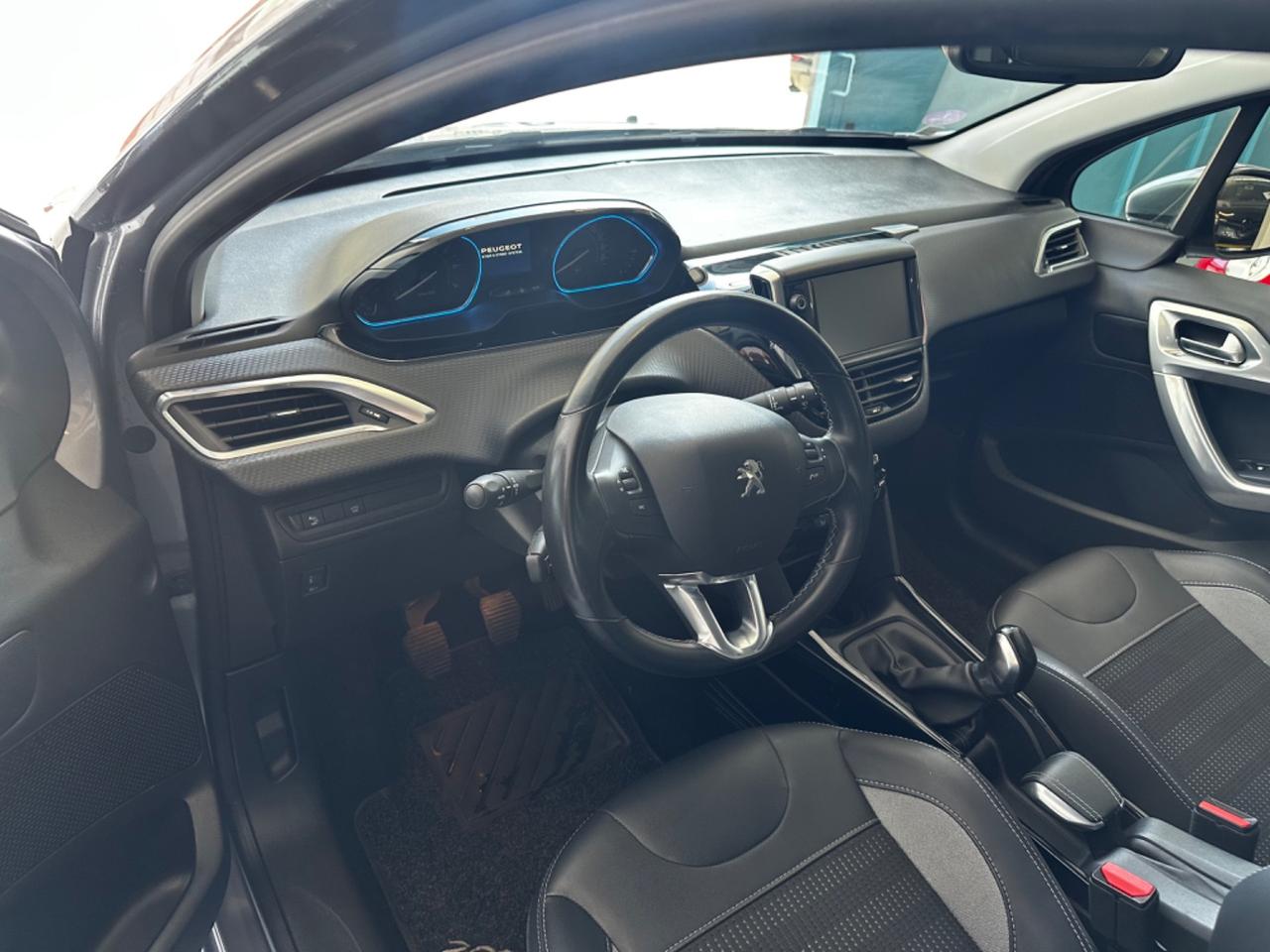 Peugeot 2008 82Cv S&S Allure - Distribuzione fatta - Autonavigli
