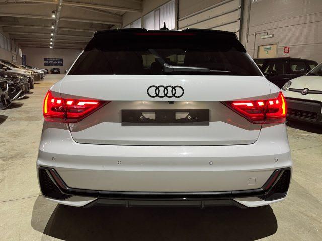 AUDI A1 SPB 30TFSI Stronic S line Identity Black "18 Sline