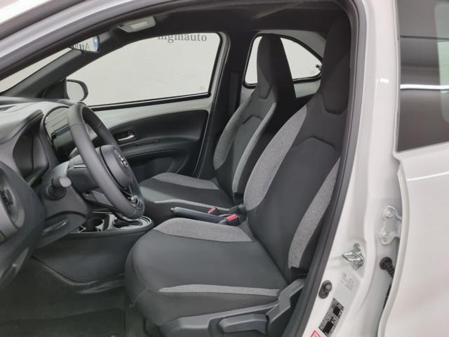 TOYOTA Aygo X 1.0 VVT-i 72 CV 5 porte Active S-CVT