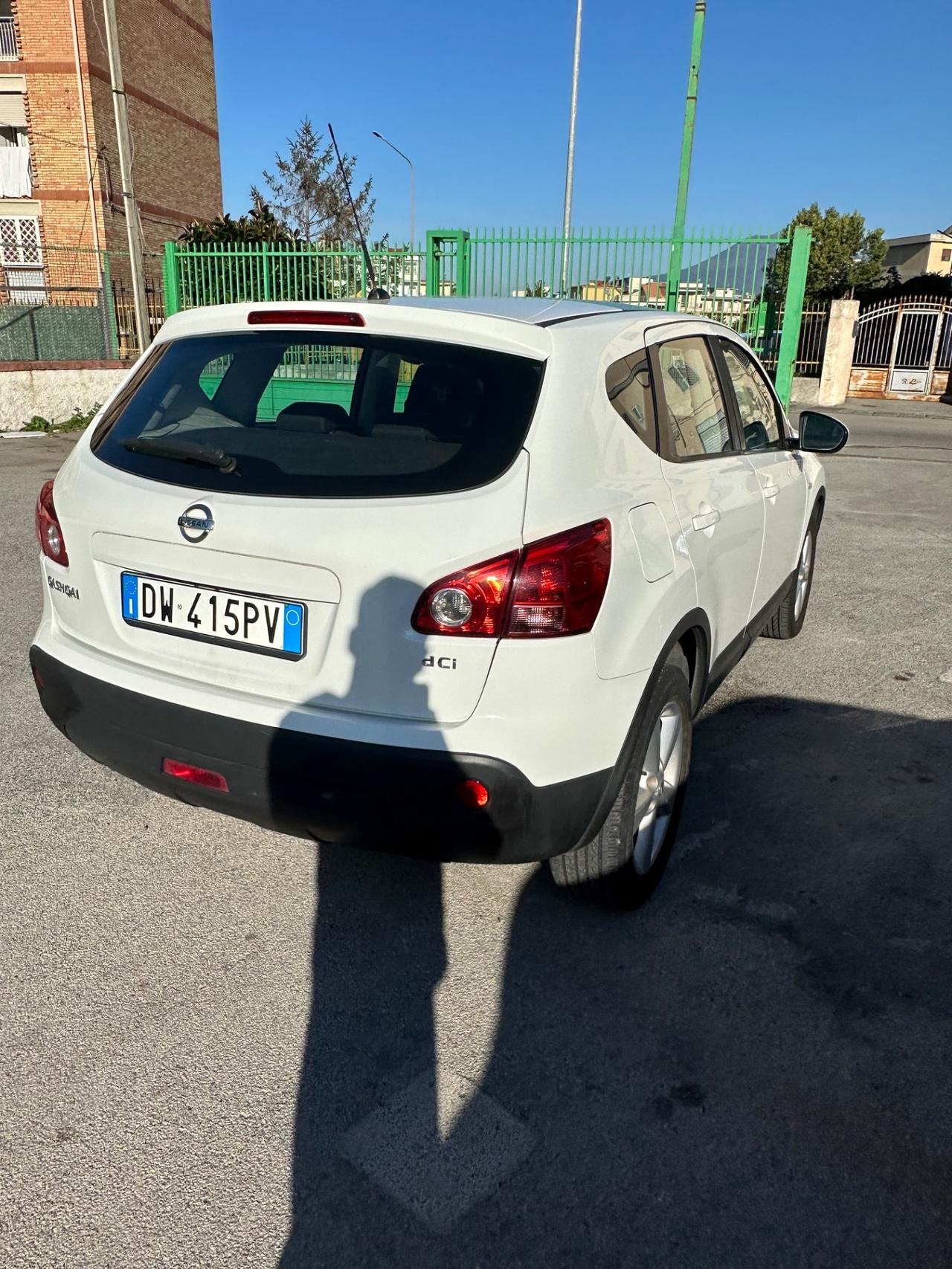 Nissan Qashqai 2.0 dCi DPF Tekna