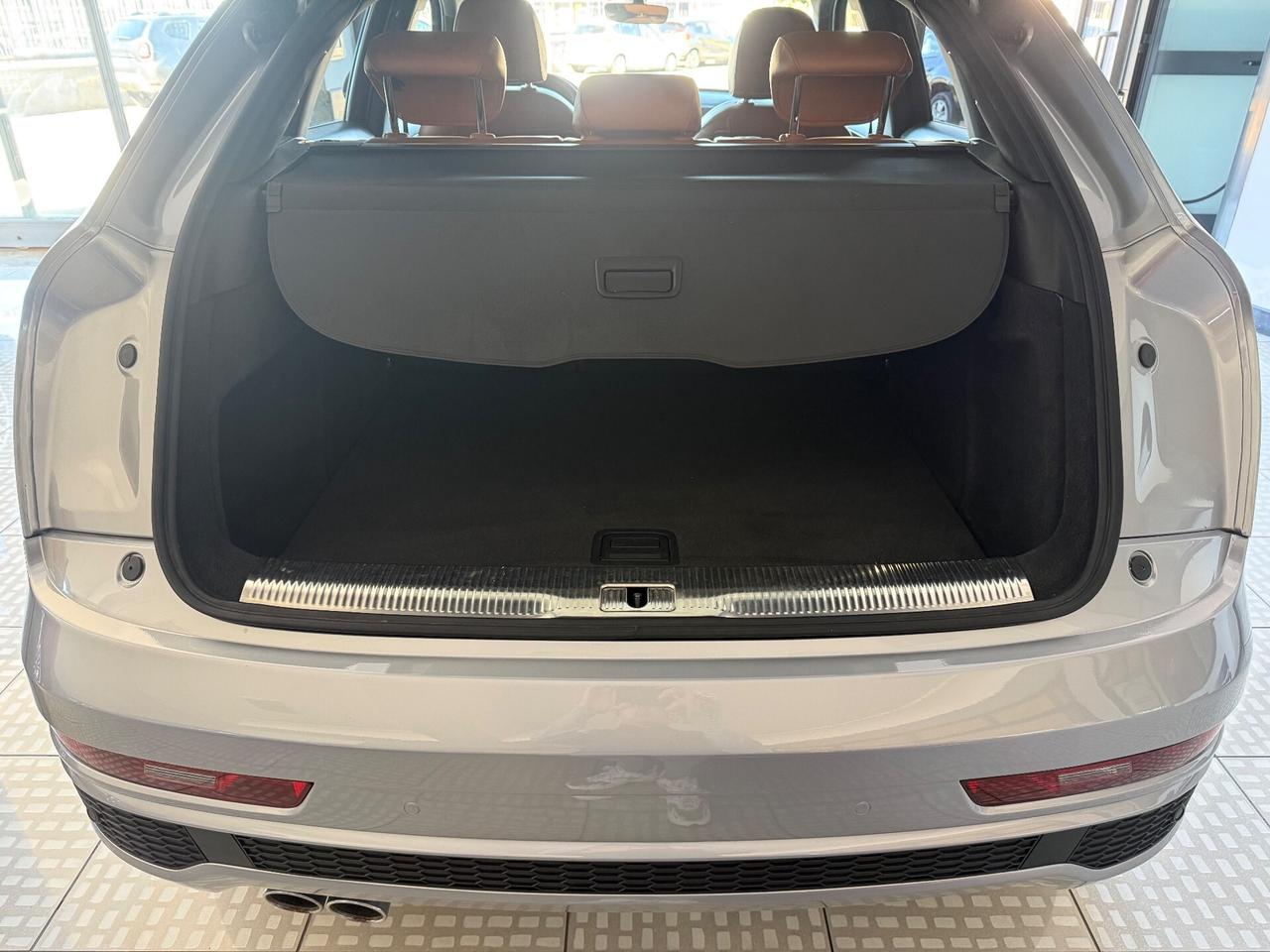 Audi Q3 2.0 TDI 184 CV quattro S line Edition