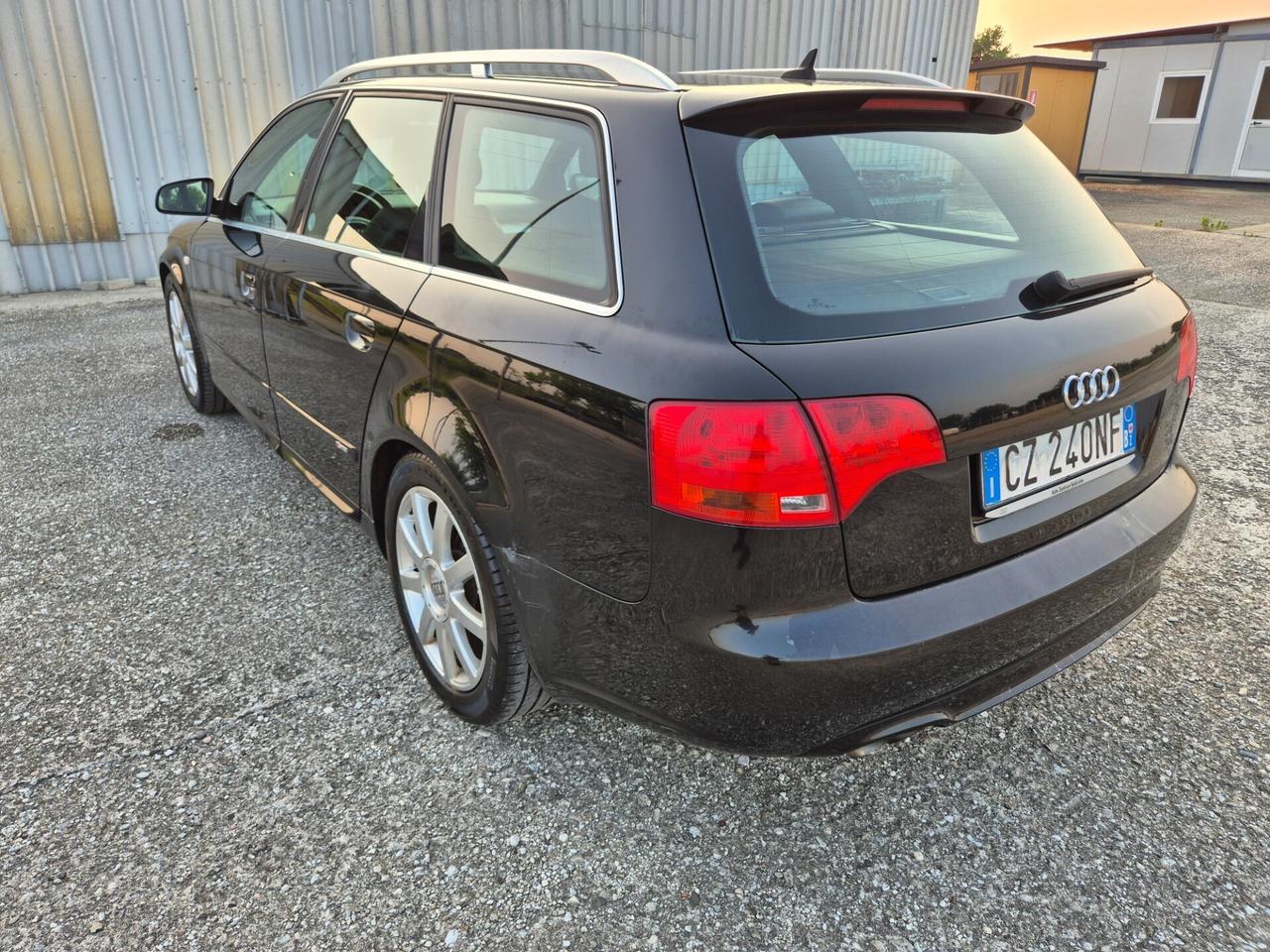 Audi A4 2.0 16V TDI Avant Top