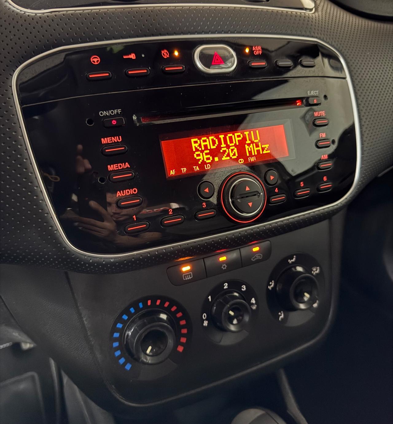 FIAT PUNTO EVO ,100000 CHILOMETRI,UNICO PROPRIETARIO