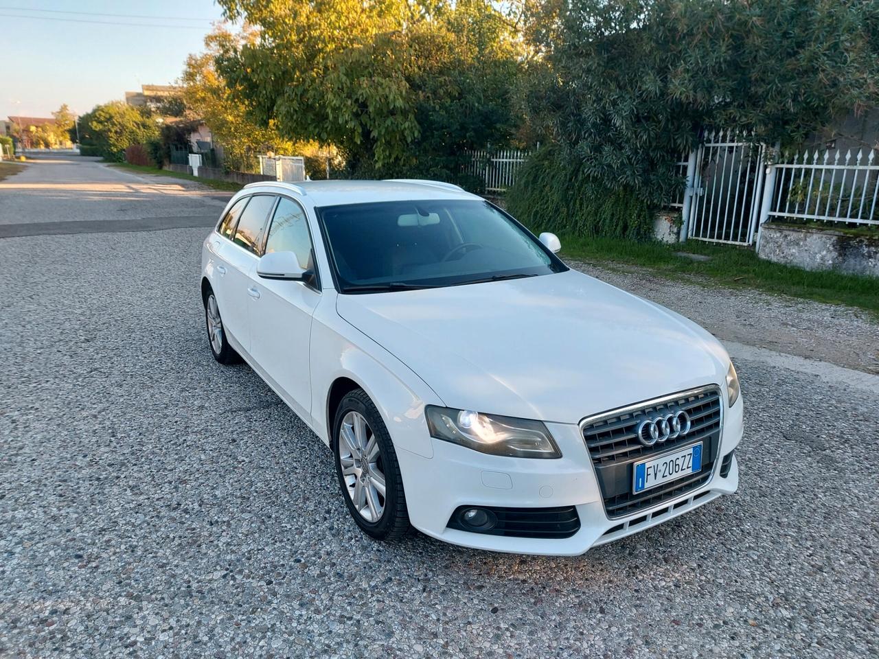 Audi A4 2.0 TDI 143CV F.AP. mult.