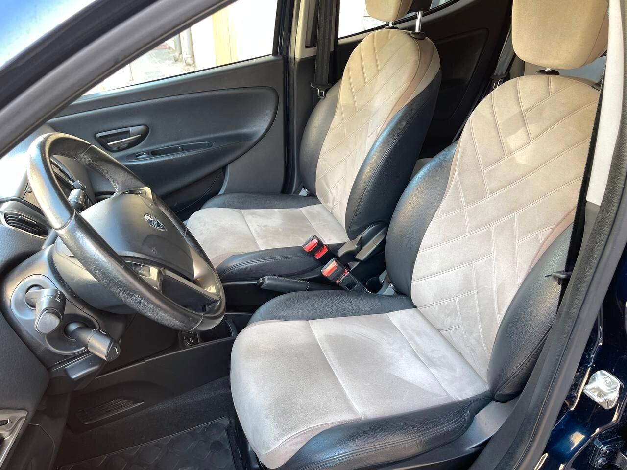 Lancia Ypsilon 0.9 TwinAir 85 CV Mya