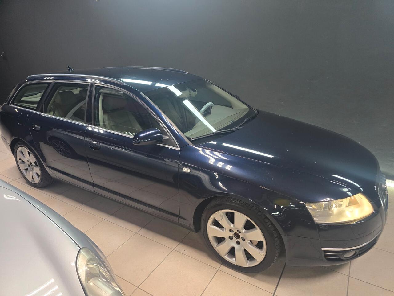 Audi A6 Avant 3.0 V6 TDI F.AP. quattro tiptronic Advanced