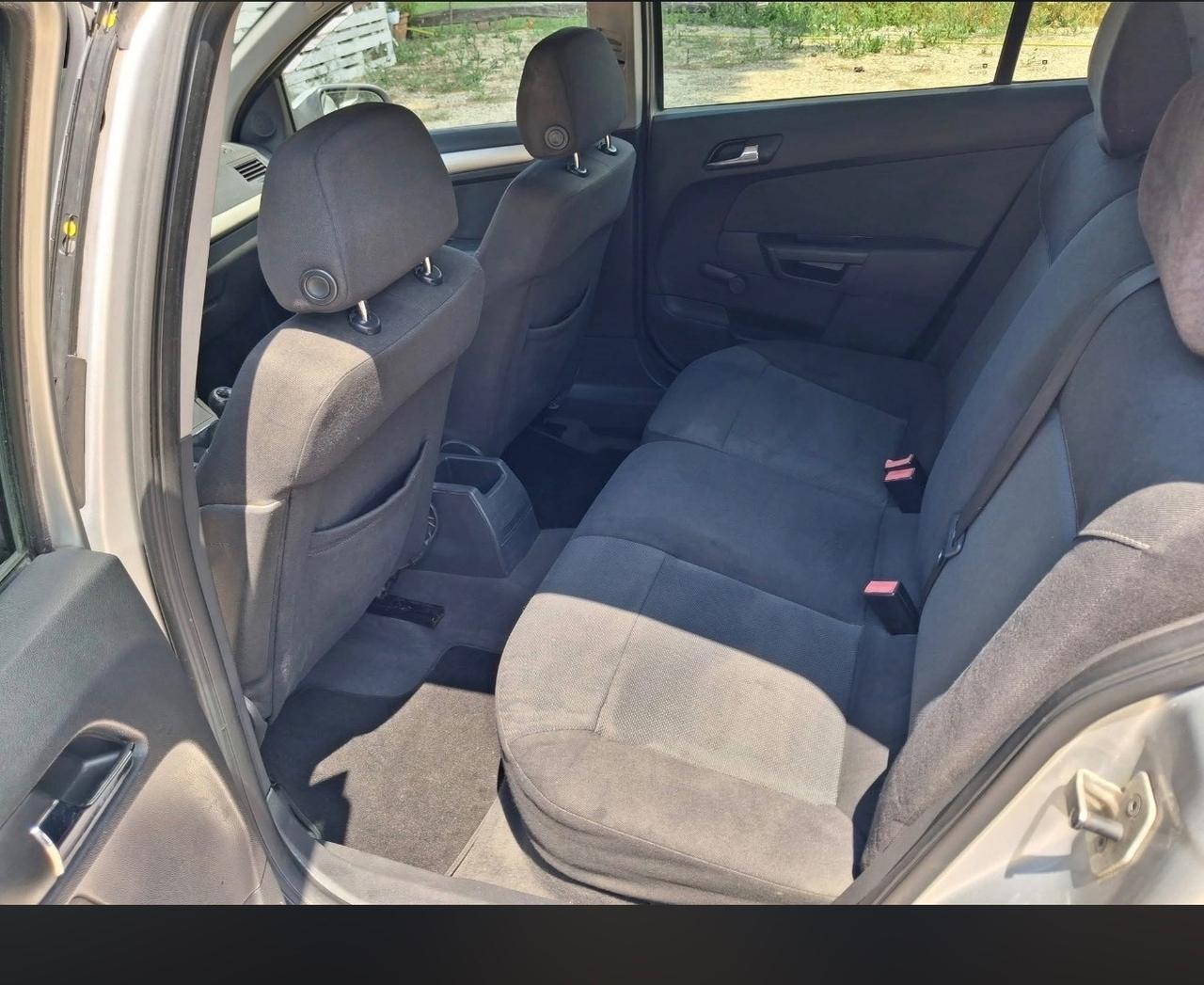 Opel Astra 1.7 CDTI 101CV Station Wagon Club