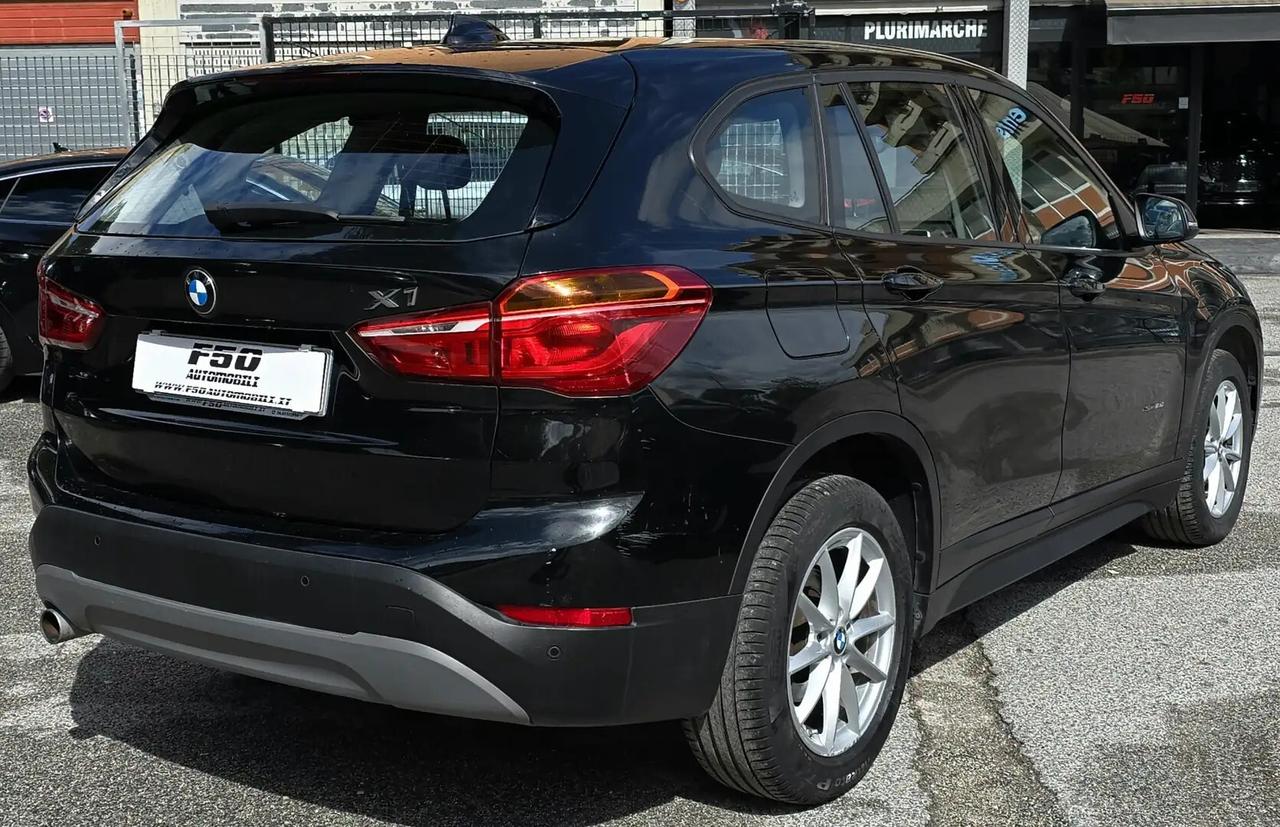 Bmw X1 sDrive18d Advantage