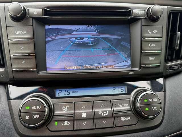 Toyota RAV 4 Rav4 2.0 d-4d Lounge 4wd 124cv mt*BOOK SERVICE*