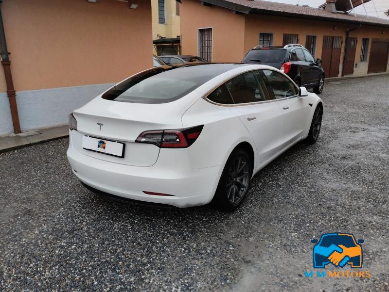 Tesla Model 3 Standard rwd Plus