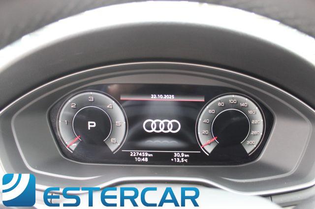 AUDI A4 Avant 40 TDI quattro S tronic Business Advanced