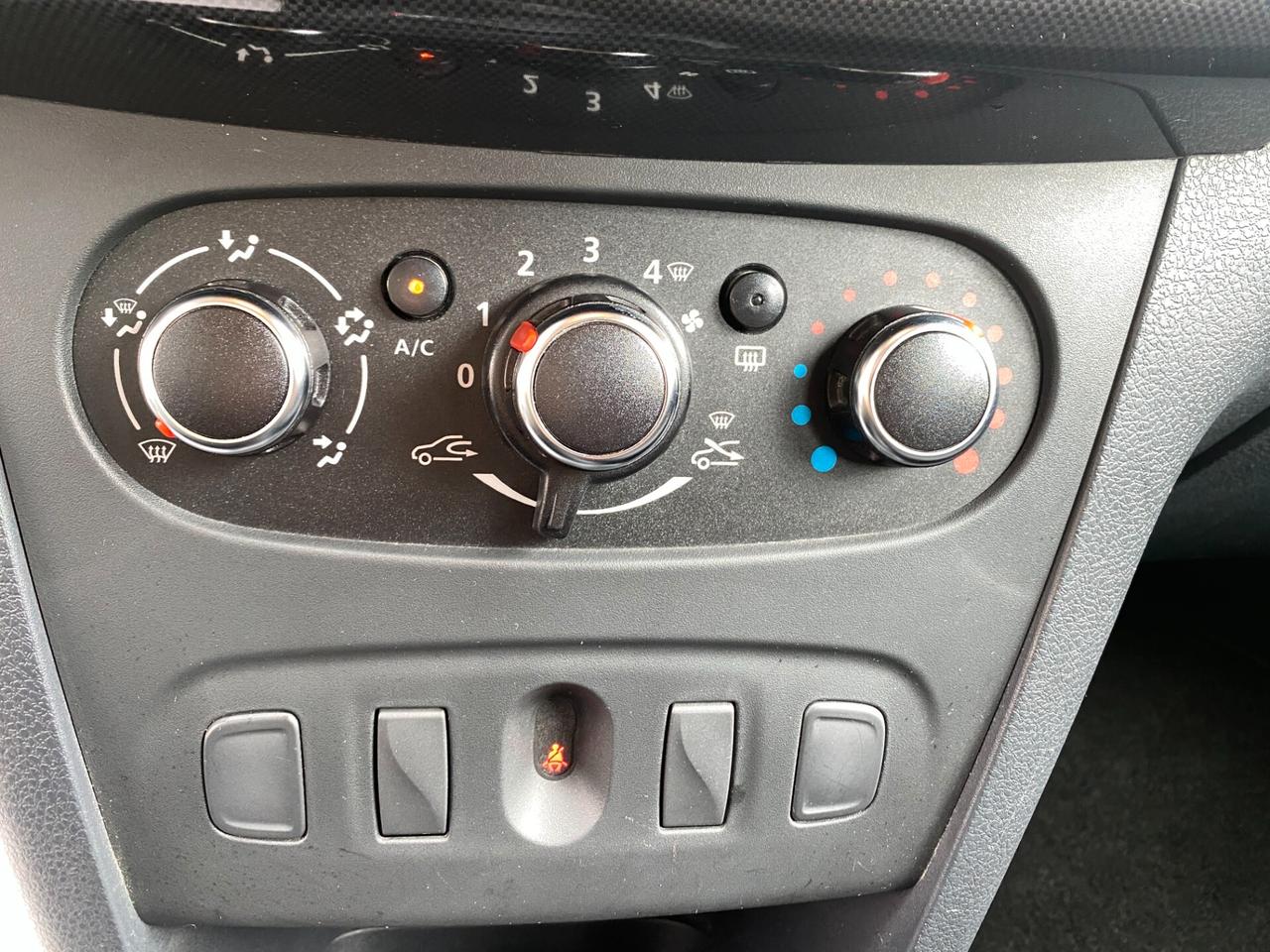 Dacia Sandero Streetway 1.0 TCe 100 CV ECO-G Comfort---KM CETIFICATI DACIA---