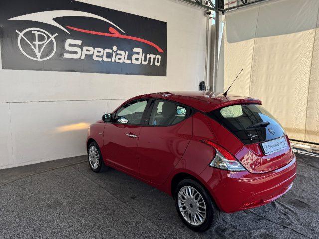 LANCIA Ypsilon 1.2 69 CV 5 porte Platinum