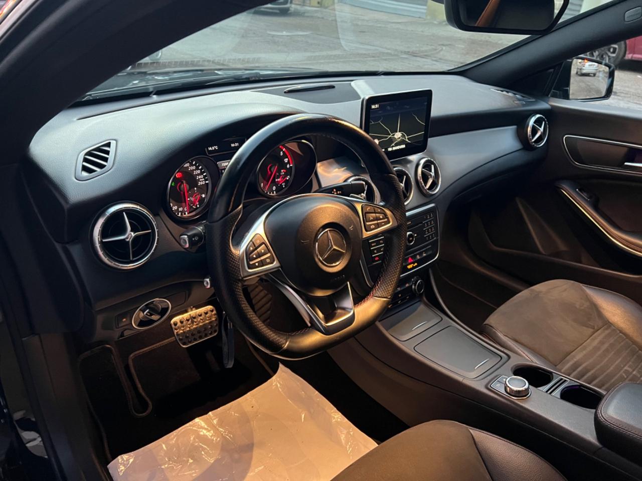 Mercedes-benz CLA 220 CLA 220 d Automatic Premium