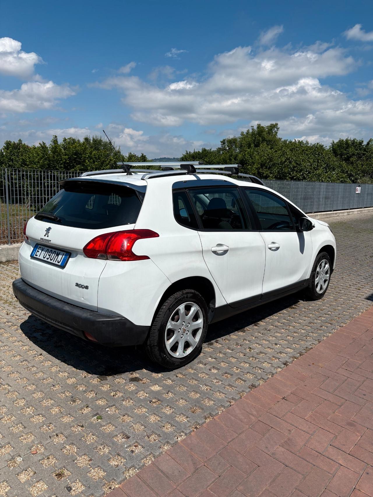 Peugeot 2008 PureTech 82 Allure