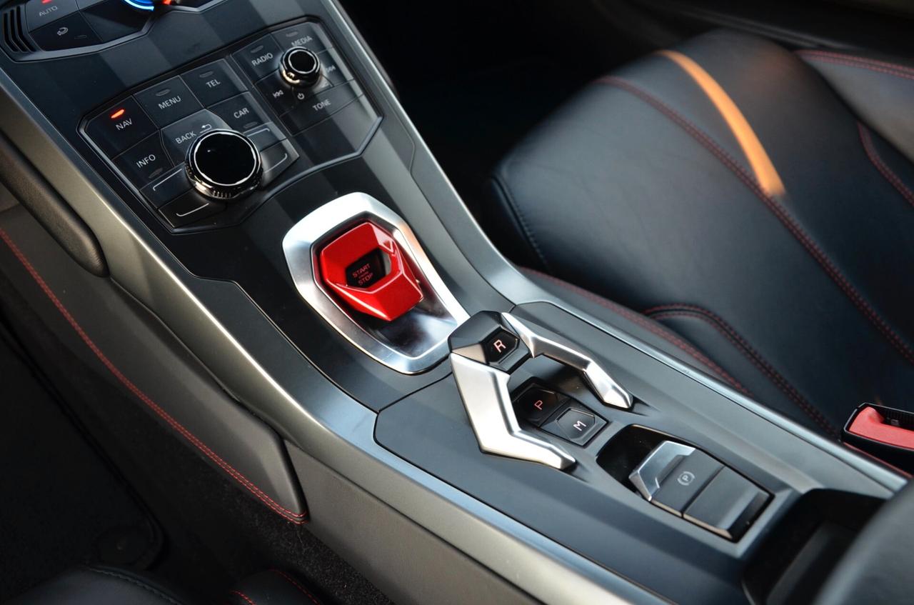 LAMBORGHINI HURACAN 5.2 610cv AWD, UFF ITALIANA, SERVICE LAMBO APPENA ESEGUITO, LAMBORGHINI CHECK, PERMUTE