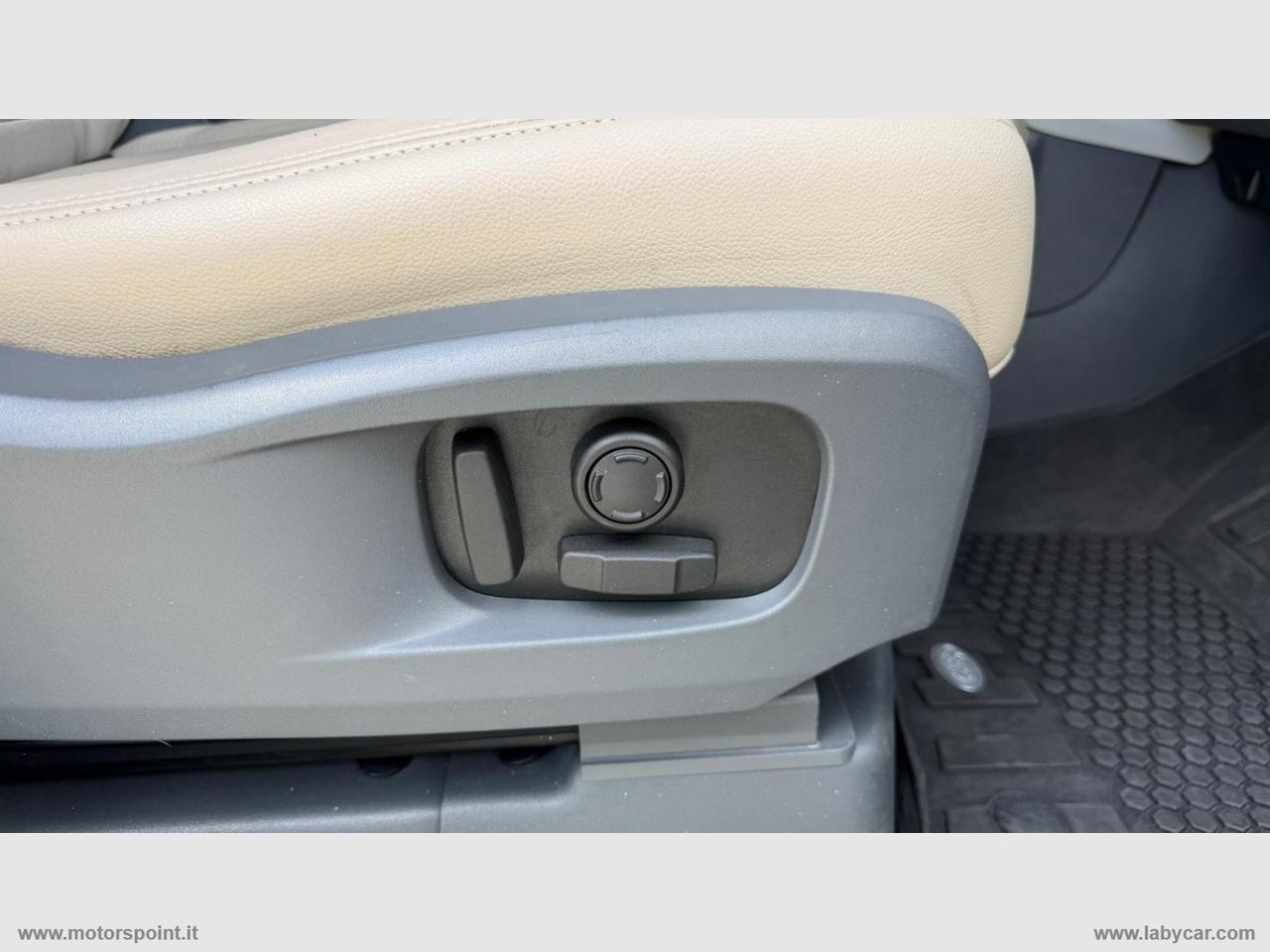 LAND ROVER Defender 110 3.0D AUTOCARRO I6 200 CV X-Dynam. HSE