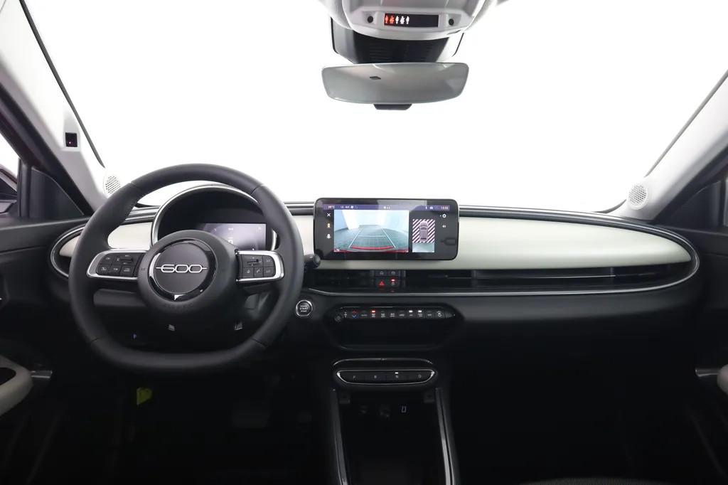 FIAT 600 (2023-->) 600 Hybrid 110 CV DCT MHEV La Prima